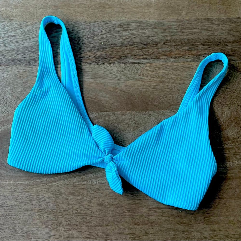 EXPRESS Light blue bikini top- Size S